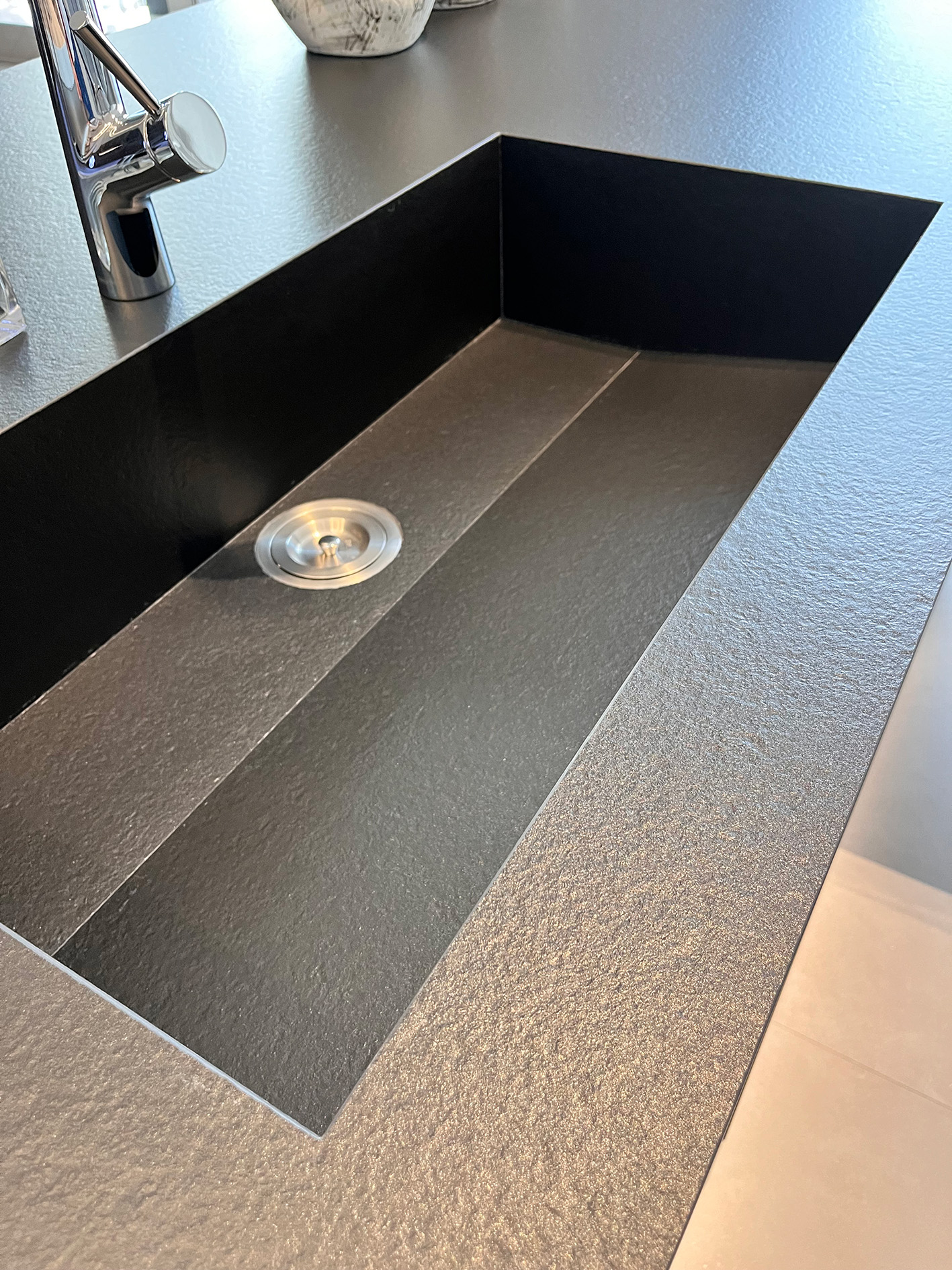 Керамогранит СтароСлэбс Mono Black Matt 80x320 черный