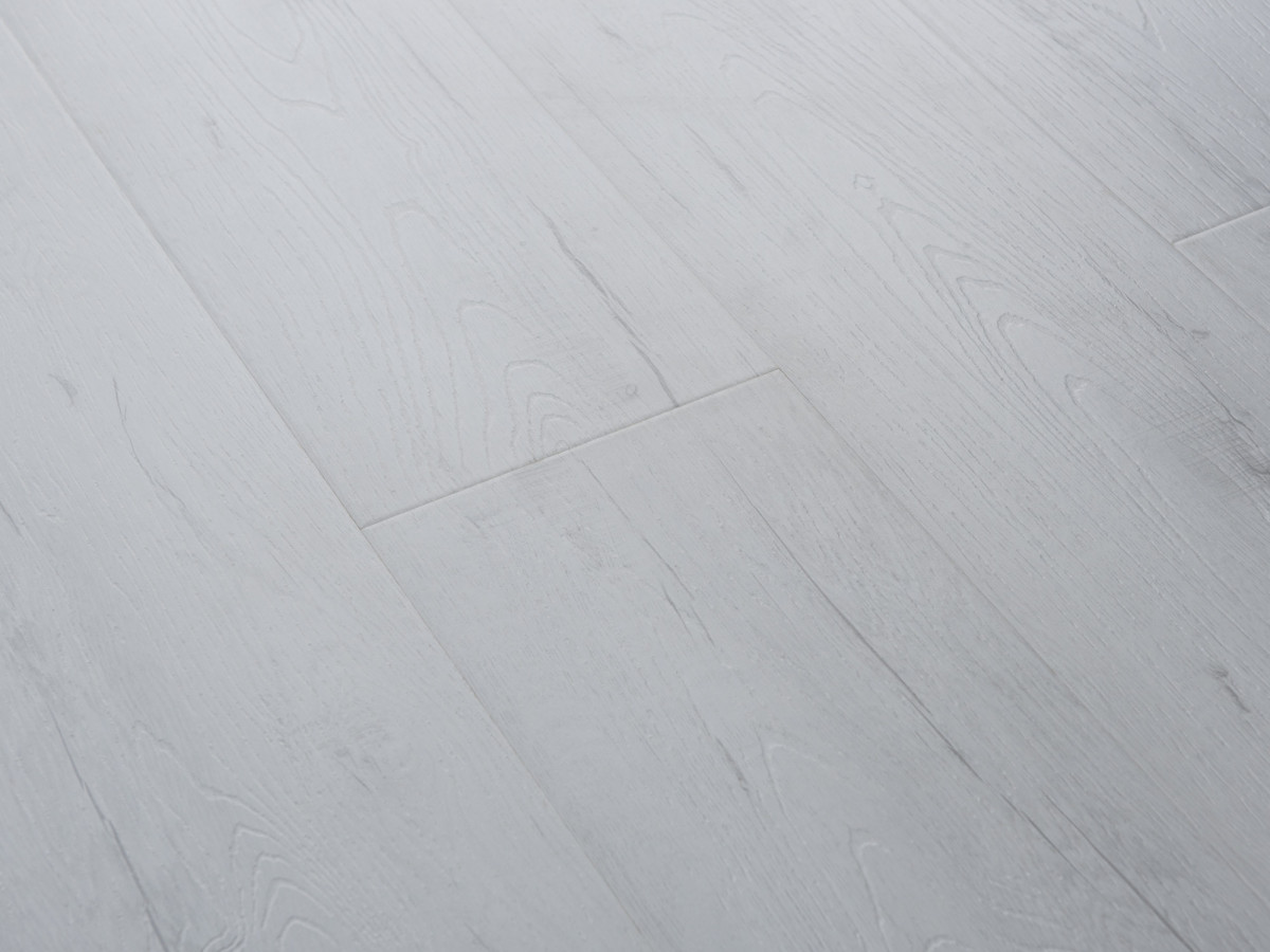Ламинат LAMIWOOD BRISTOL 2415 Дуб Элегант 24x121.5
