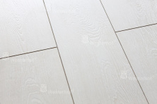 Ламинат Westerhof Maestro SuperStep Дуб Мафф А24026 24x121.5 белый
