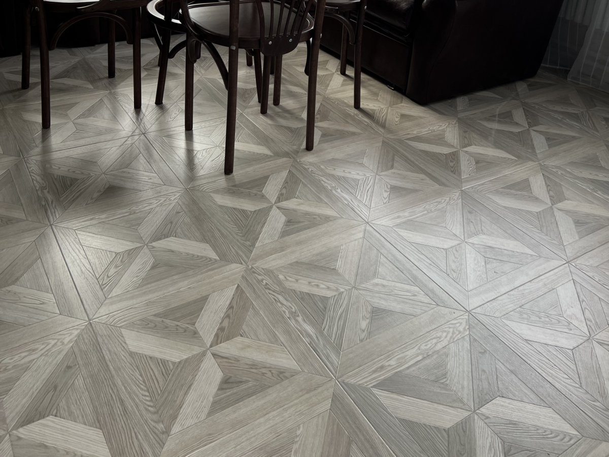 Ламинат LAMIWOOD ANTIQUARY 842 Дуб Веджвуд 40.2x120.5