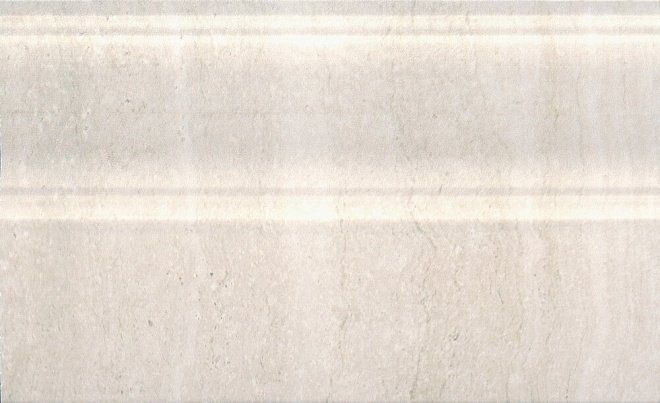 Плинтус Kerama Marazzi FMB008 Пантеон беж светлый 15x25