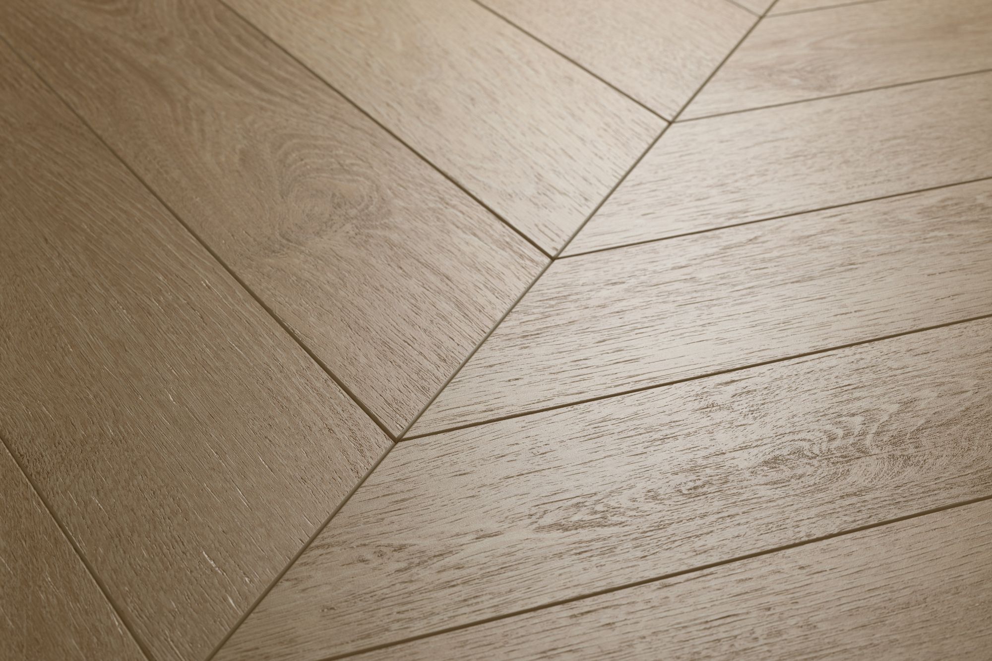 Кварцвиниловая плитка Aqua Floor Chevron Premium (Parquet) AF7015CVR 690x120 Дуб селект Светлый замковый кварц винил напольный