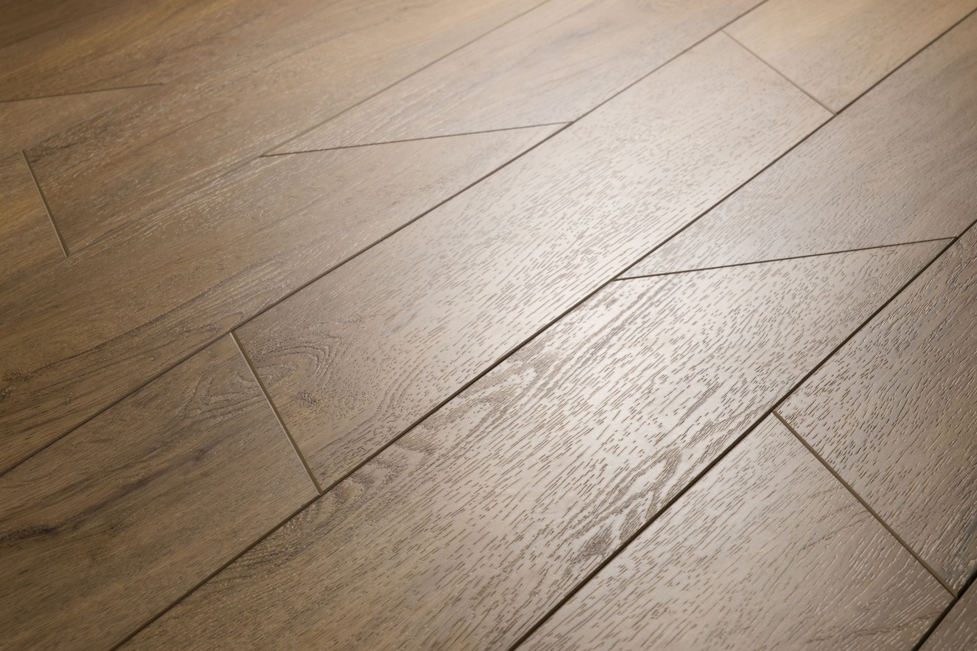 Кварцвиниловая плитка Aqua Floor Chevron Glue (Parquet) AF2555PGCh 553.7x130.5 Сосна Светлый замковый кварц винил напольный